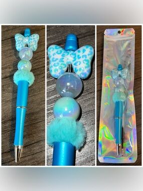 Bow beaded focal pen